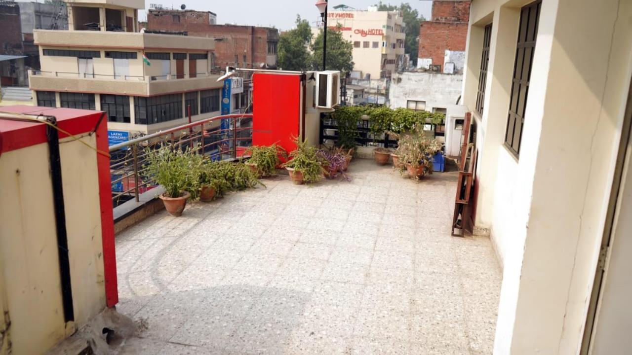 Hotel Atithi Niwas Allāhābād Junction Kültér fotó
